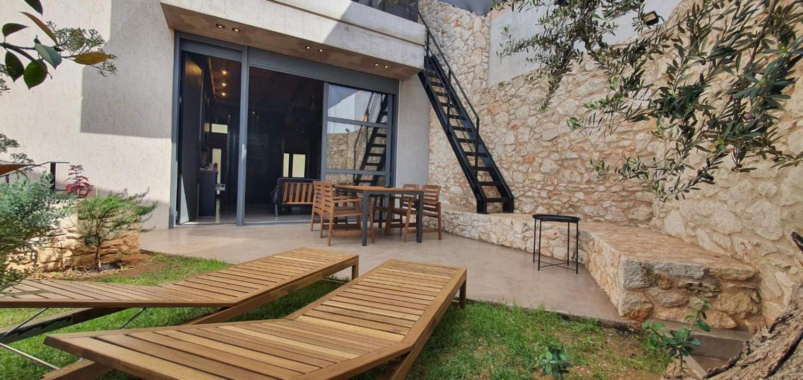 Sea View Garden Suites Πειραιάς Εξωτερικό φωτογραφία